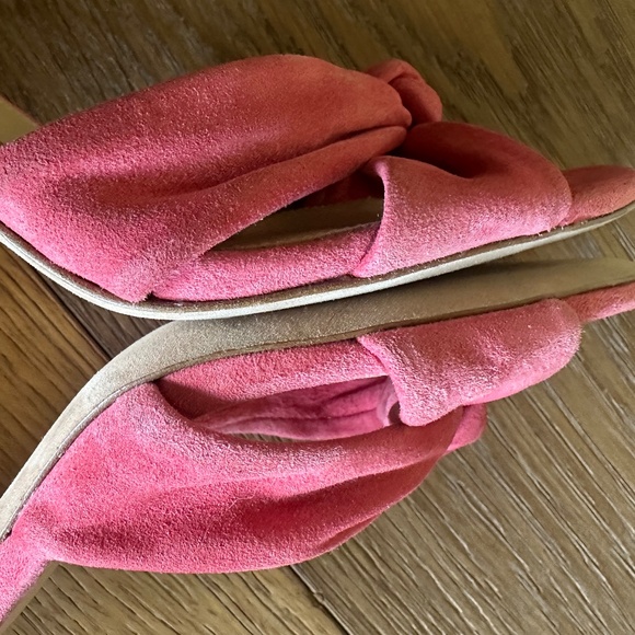 Veronica Bear Granita Knotted Suede Mule Sandals - Picture 13 of 17